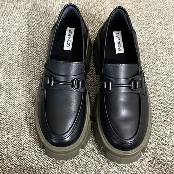 Steve Madden Shoes - Steve Madden Tribecta Platform Loafers Size 9